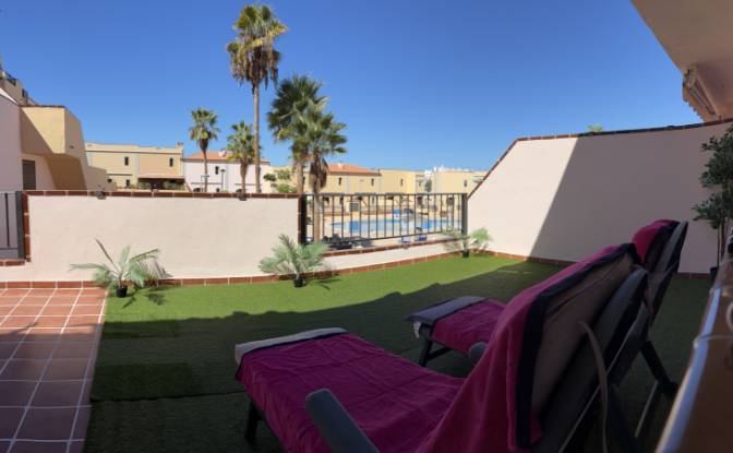 Duplex for Sale C la Tosca, Callao Salvaje. Photo#4