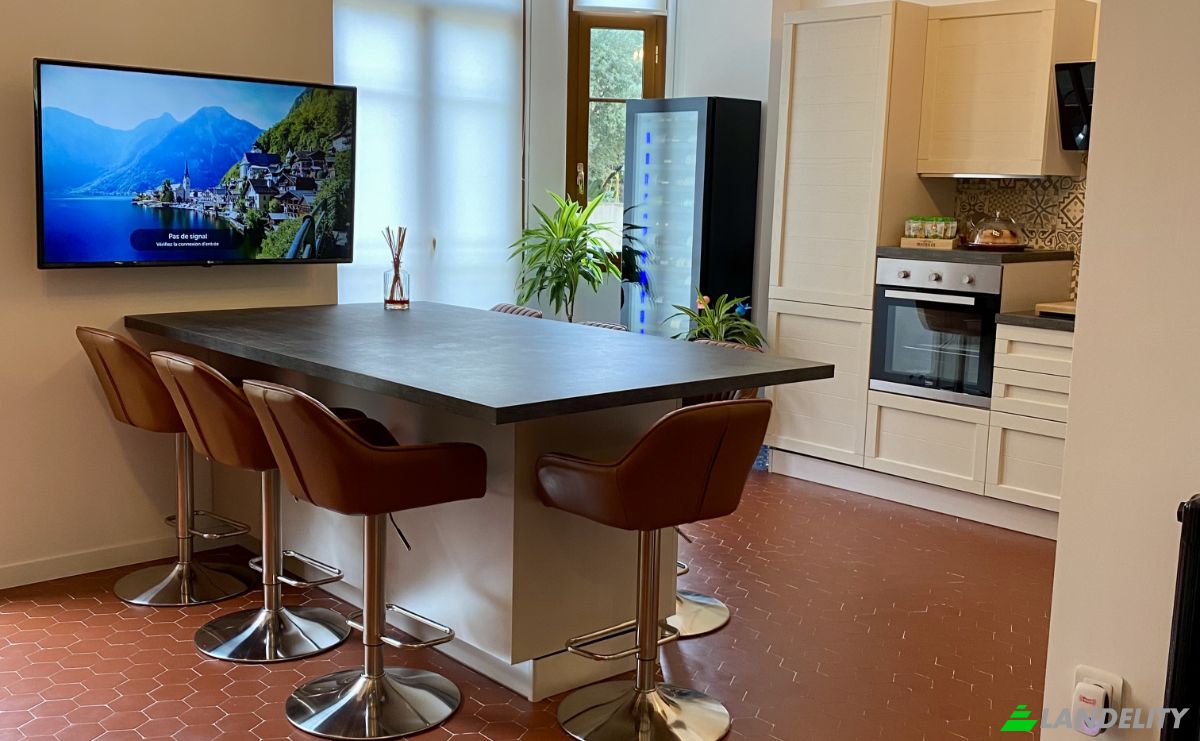 Apartment for Sale 13 Rue Guyau, 06500 Menton, Menton, Alpes-Maritimes, Provence-Alpes-Cote dAzur, France. Photo 9