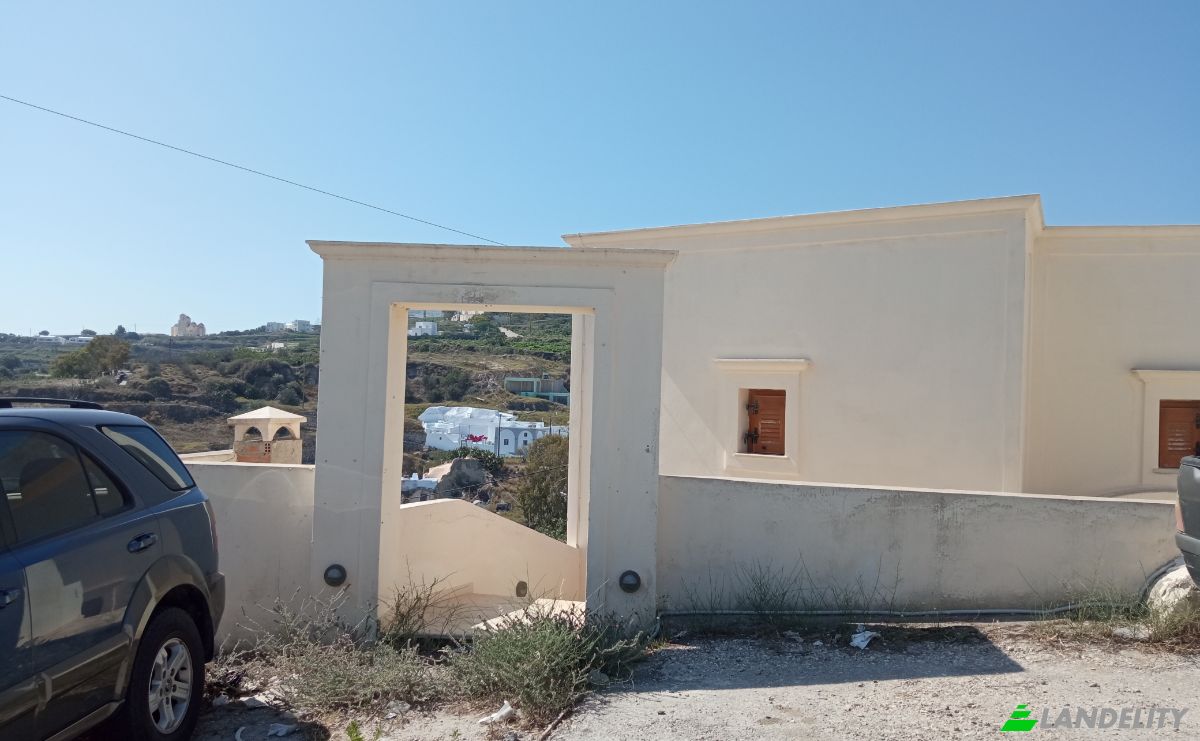 Villa for Sale Vothonas 847 00, Vothonas, Southern Aegean, Decentralized Administration of the Aegean, Greece. Photo 1