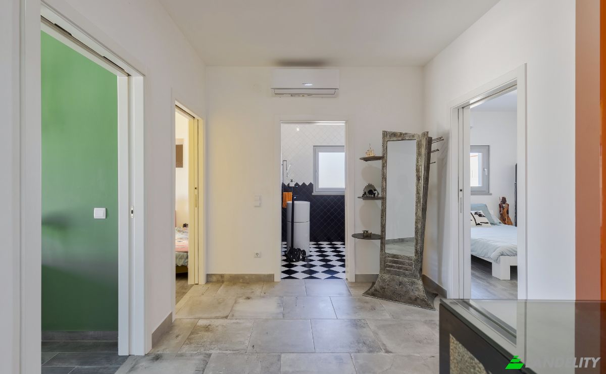 Villa for Sale Av Miguel Bombarda 157, 1050-165 Lisboa, Lisbon, Portugal. Photo 13