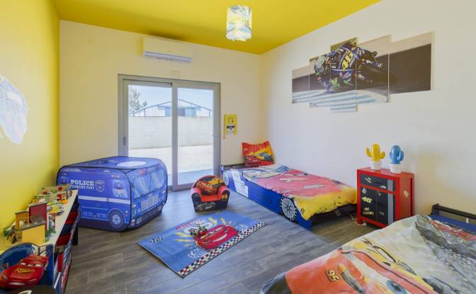 Villa for Sale Av Miguel Bombarda 157. Photo#17