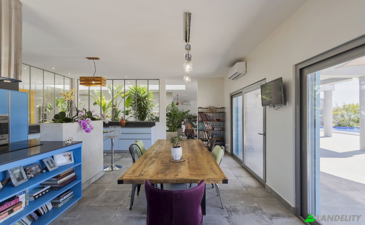 Villa for Sale Av Miguel Bombarda 157, 1050-165 Lisboa, Lisbon, Portugal. Photo 6