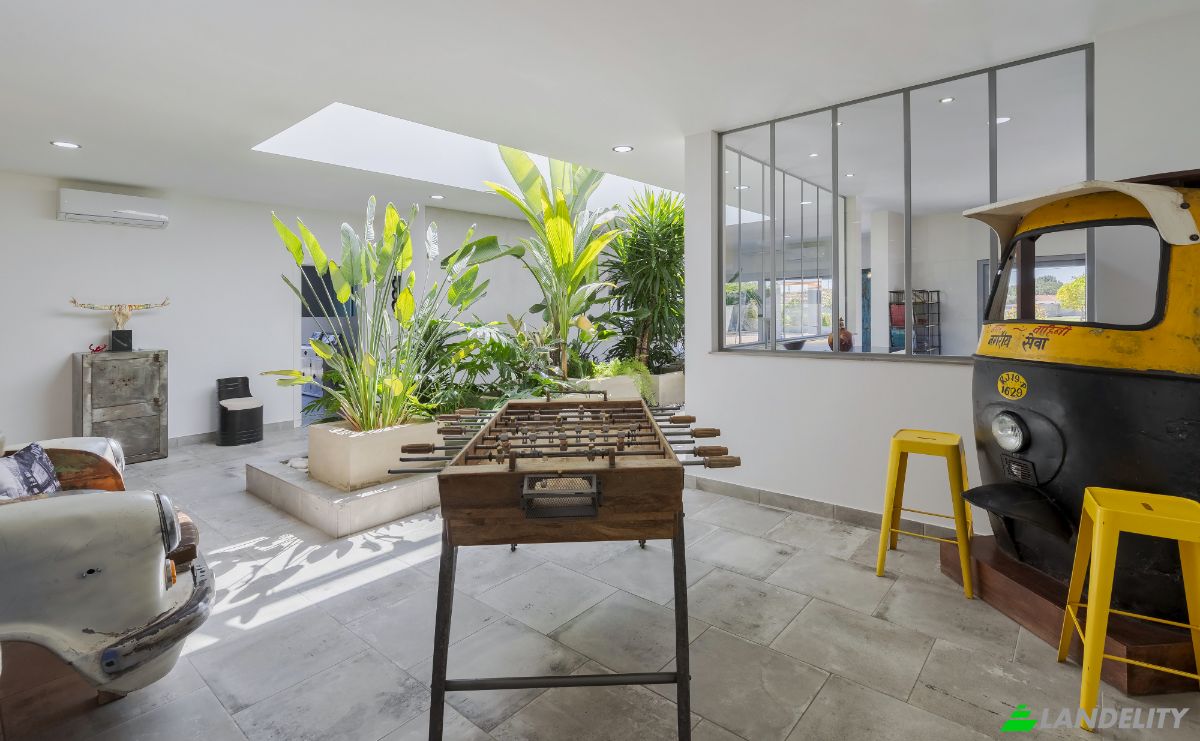 Villa for Sale Av Miguel Bombarda 157, 1050-165 Lisboa, Lisbon, Portugal. Photo 9