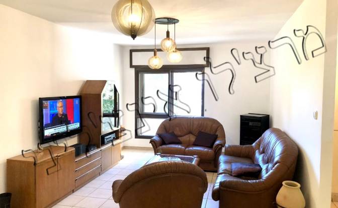 Apartment for Sale Bar Kochva St 19, Jerusalem. Photo#2