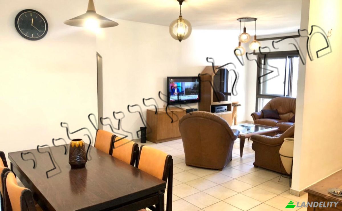 Apartment for Sale Bar Kochva St 19, Jerusalem, Eged Terminal Bar Kokhba. Photo 5