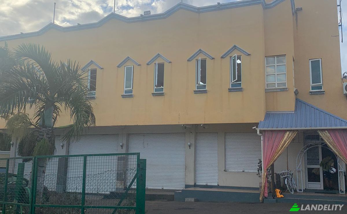 Commercial Building for Sale Petite Riviere, Riviere Noire District, Mauritius. Photo 2