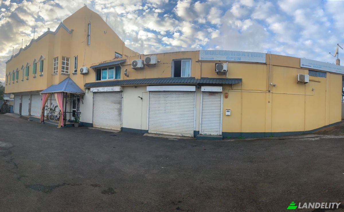 Commercial Building for Sale Petite Riviere, Riviere Noire District, Mauritius. Photo 7