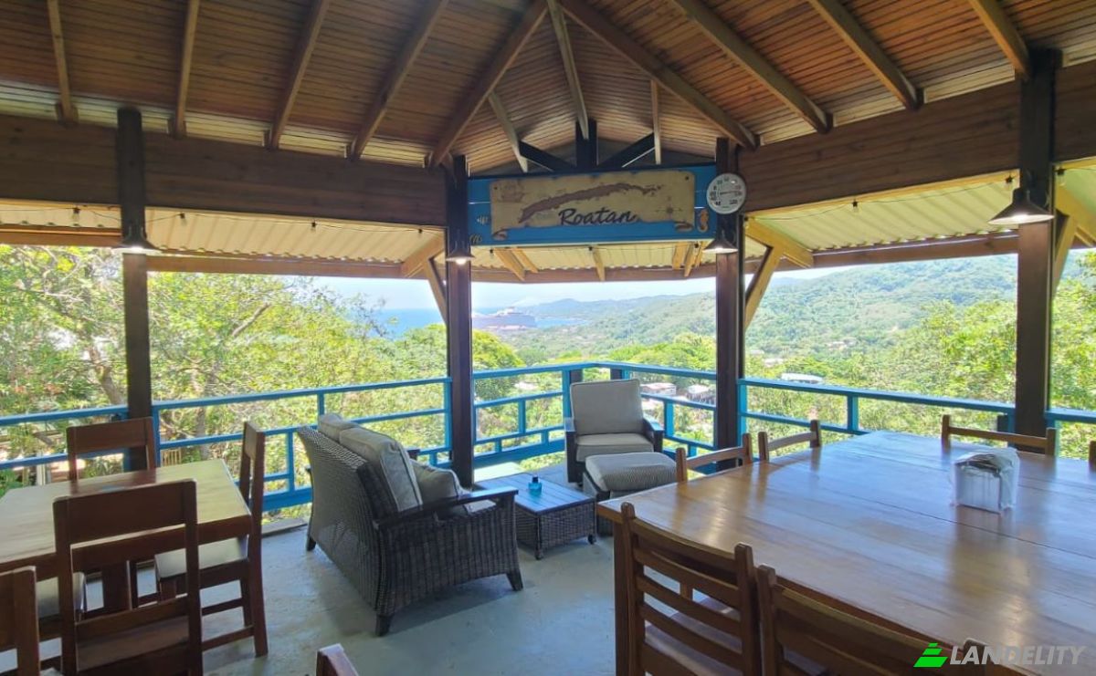 Business for Sale Spanish Town Rd, 34101 Coxen Hole, Coxen Hole, Roatan, Bay Islands Department, Honduras. Photo 11