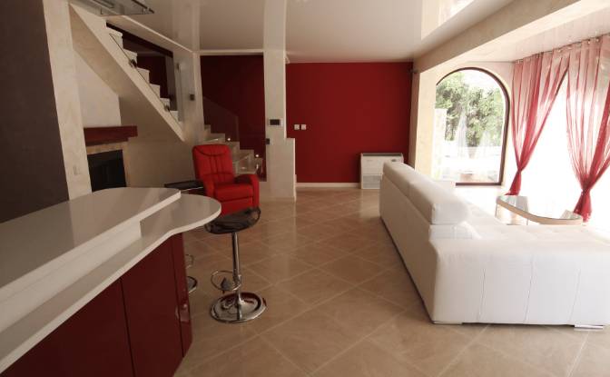 Single Family Home for Sale Gornjogrbaljski Put. Photo#2