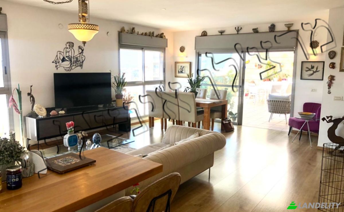 Apartment for Sale David Ben Gurion Rd 48, Ramat Gan, Ezor Ramat Gan, Tel Aviv District, Israel. Photo 4