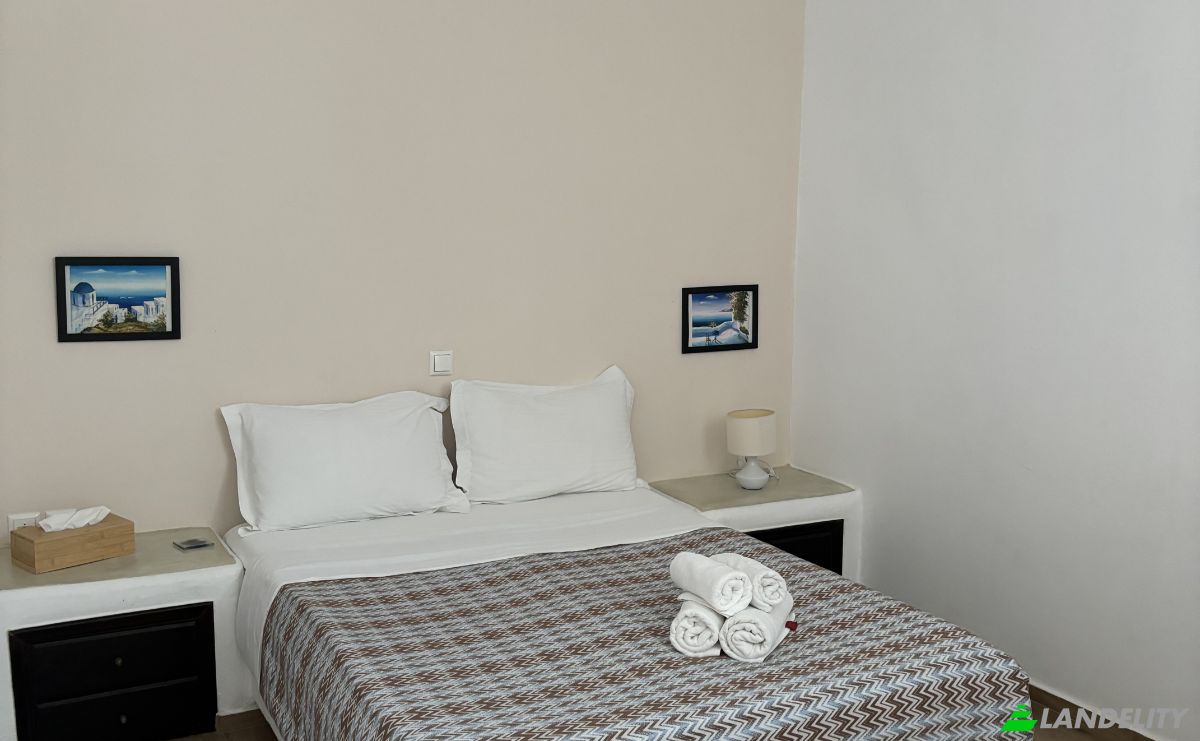 Villa for Sale oia, Finikia 847 02, Finikia, Southern Aegean, Decentralized Administration of the Aegean, Greece. Photo 10