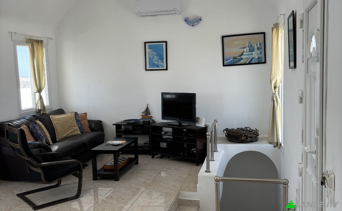Villa for Sale oia, Finikia 847 02, Finikia, Southern Aegean, Decentralized Administration of the Aegean, Greece. Photo 8