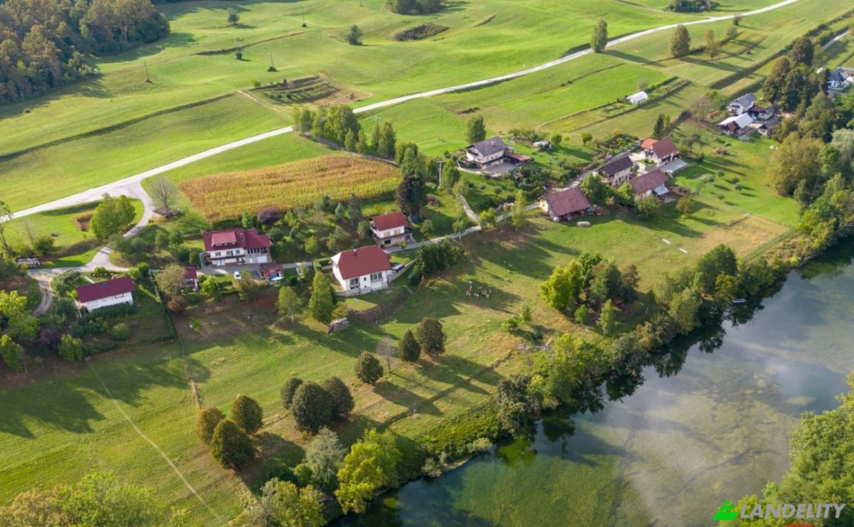 Односімейний будинок продаж Dragosi 8, 8341 Adlesici, Dragosi, Municipality of Crnomelj, Crnomelj, Slovenia. Фото 2