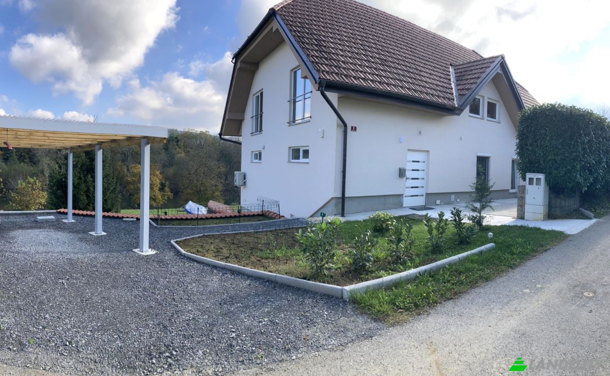 Односімейний будинок продаж Dragosi 8, 8341 Adlesici, Dragosi, Municipality of Crnomelj, Crnomelj, Slovenia. Фото 1