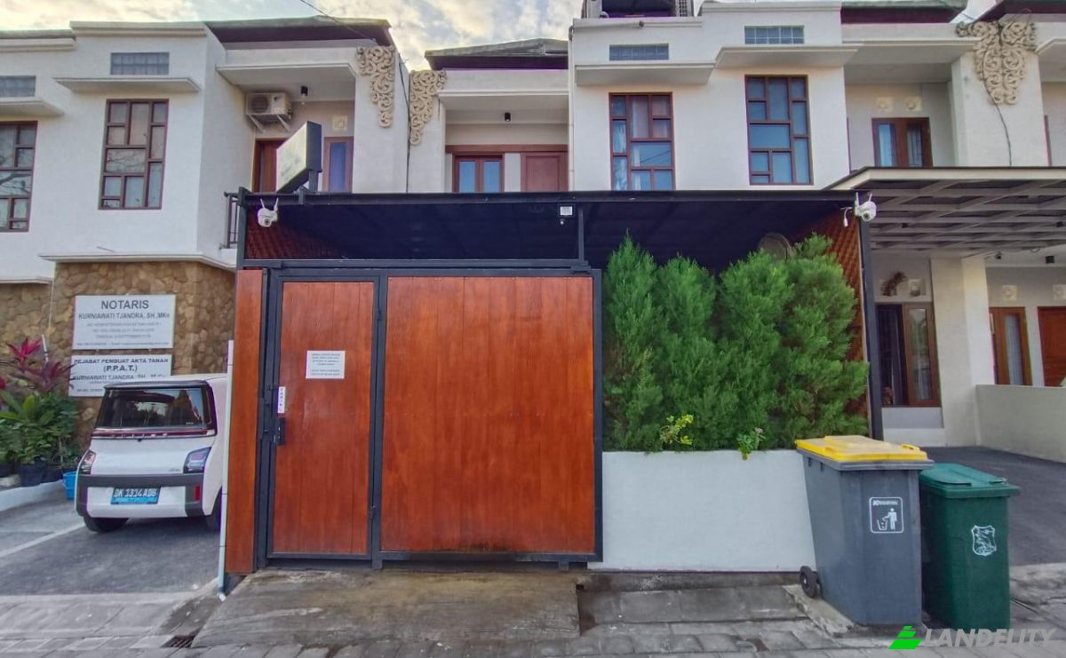 Maison de ville à vendre Taman Sari Residence Jl Taman Sari I No4, Kerobokan, Kec Denpasar Bar, Kota Denpasar, Bali 80117, Denpasar, Denpasar City, Bali, Indonesia. Photo 1
