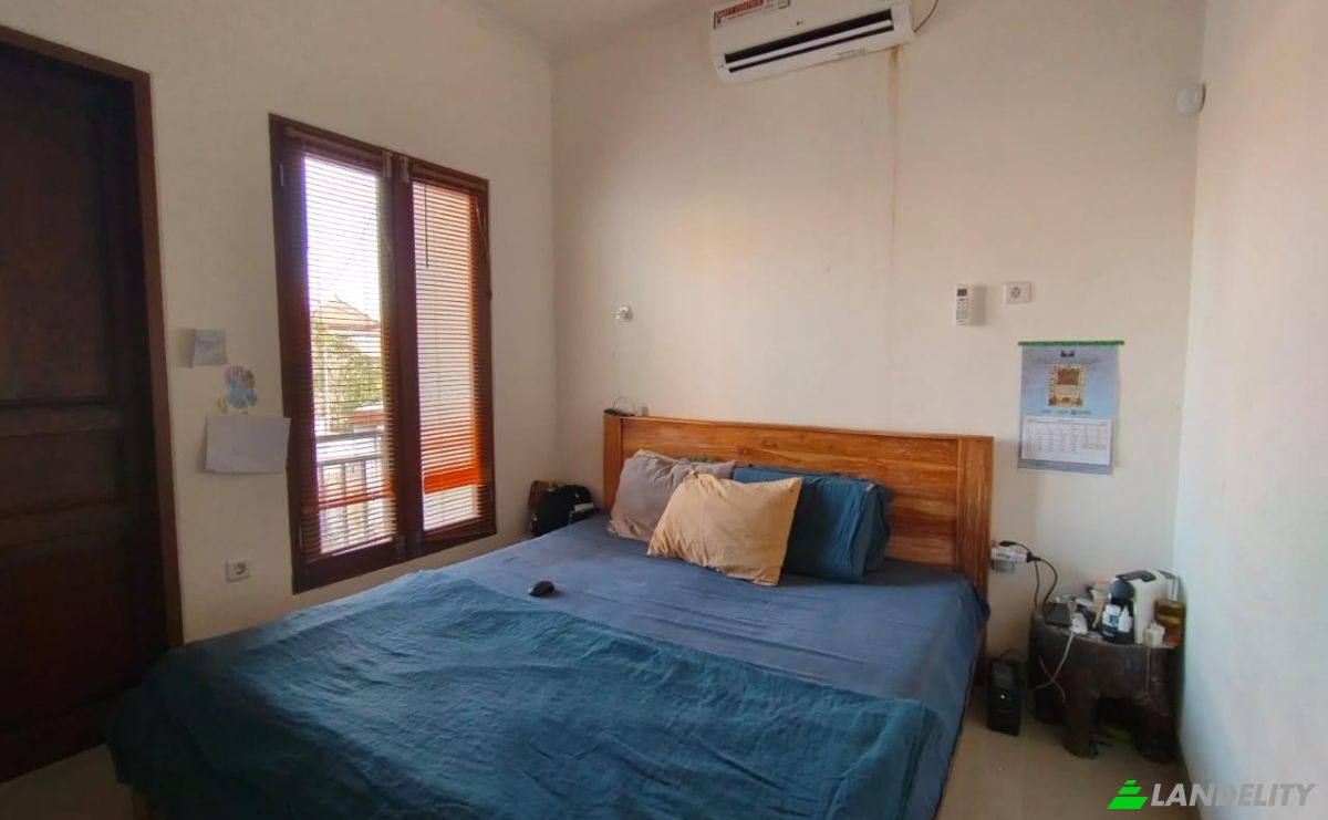 Maison de ville à vendre Taman Sari Residence Jl Taman Sari I No4, Kerobokan, Kec Denpasar Bar, Kota Denpasar, Bali 80117, Denpasar, Denpasar City, Bali, Indonesia. Photo 4