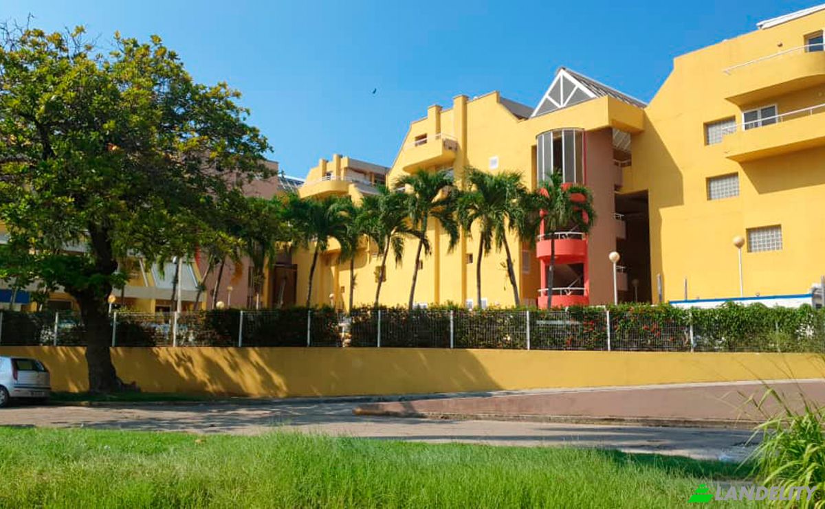 Apartment for Sale Havana, Plaza de la Revolucion, Cuba. Photo 1
