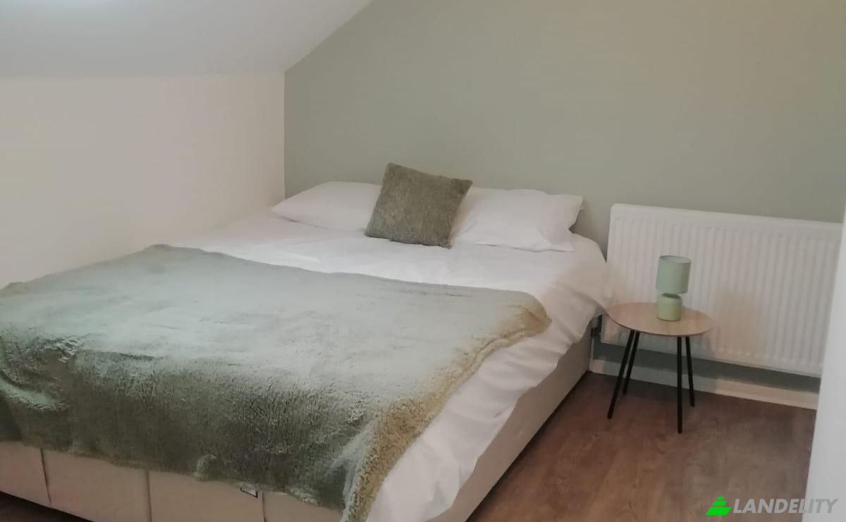 Maison unifamiliale a louer 241 Harehills Ln, Harehills, Leeds LS8 3RG, Leeds, West Yorkshire, England, United Kingdom. Photo 4