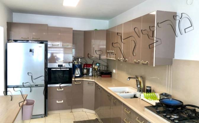 Apartament na sprzedaż Ein Shemesh St 25. Zdjęcie#3 Apartament na sprzedaż Ein Shemesh St 25. Zdjęcie#3