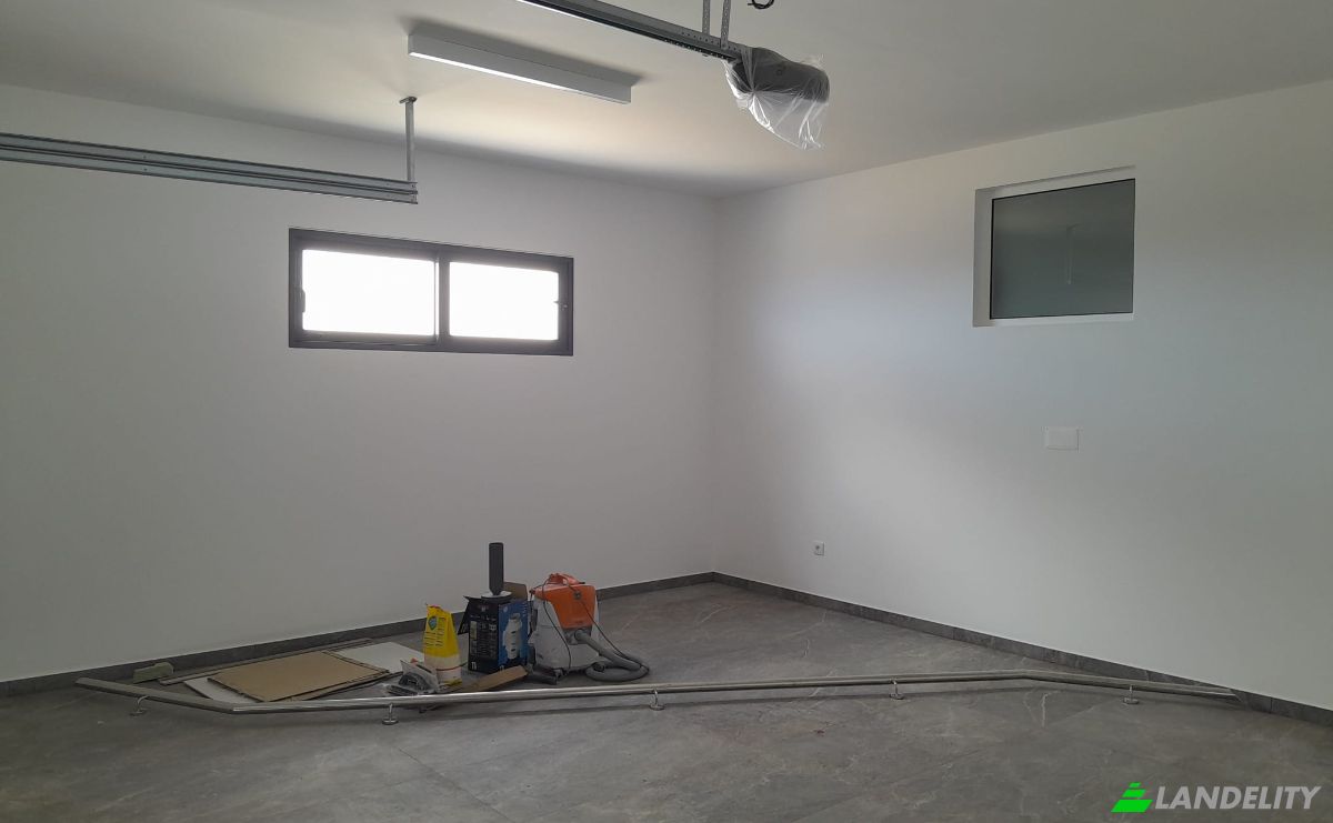 Casa de una sola familia en venta Complexo Desportivo das Eiras, 9100 Santa Cruz, Santa Cruz, Madeira, Portugal. Foto 12