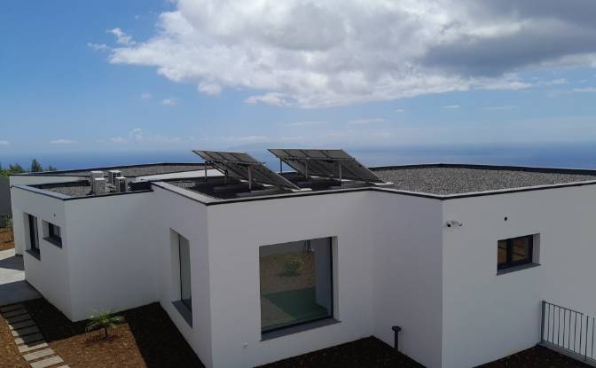 Casa de una sola familia en venta Complexo. Foto#2