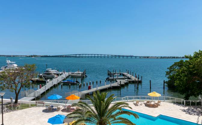 Condo for Sale 1581 Brickell Ave #205, Miami. Photo#2