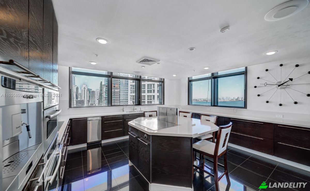 Condo for Sale 1581 Brickell Ave #205, Miami, Miami-Dade County, Florida, United States, FL 33129, USA. Photo 8
