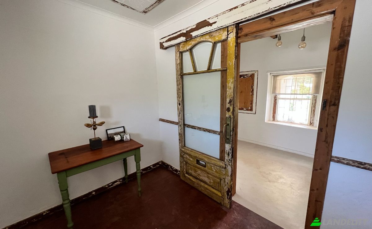 Single Family Home for Sale 47 Van Riebeeck St, Barrydale, Overberg District Municipality, Western Cape, South Africa, 6750. Photo 11