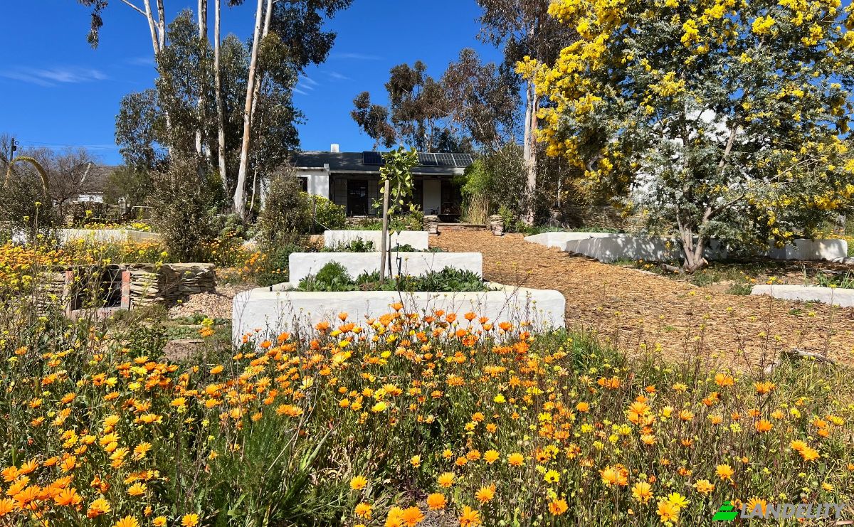 Single Family Home for Sale 28 Milner St, Barrydale, Overberg District Municipality, Western Cape, South Africa, 6750. Photo 11
