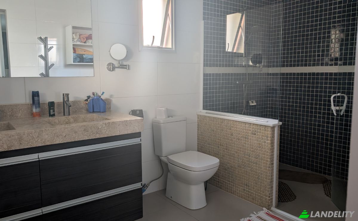 Single Family Home for Sale Olhos dAgua, Barra dos Coqueiros, State of Sergipe, Brazil, 49140-000. Photo 8