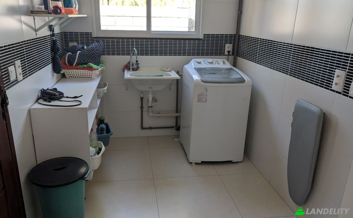 Single Family Home for Sale Olhos dAgua, Barra dos Coqueiros, State of Sergipe, Brazil, 49140-000. Photo 14