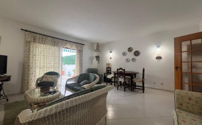 Casa de una sola familia En renta Praceta Dom. Foto#7