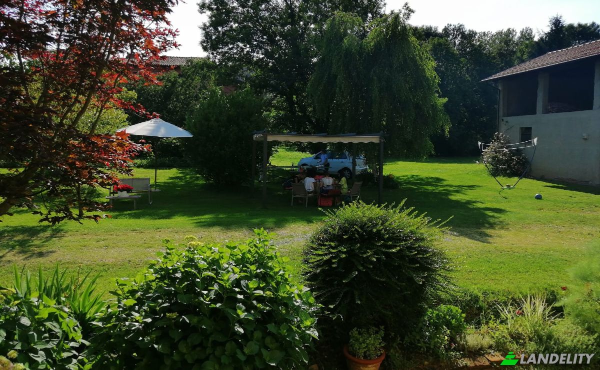 Villa for Sale Via delle Germane, 10015 Ivrea TO, Ivrea, Metropolitan City of Turin, Piedmont, Italy. Photo 5