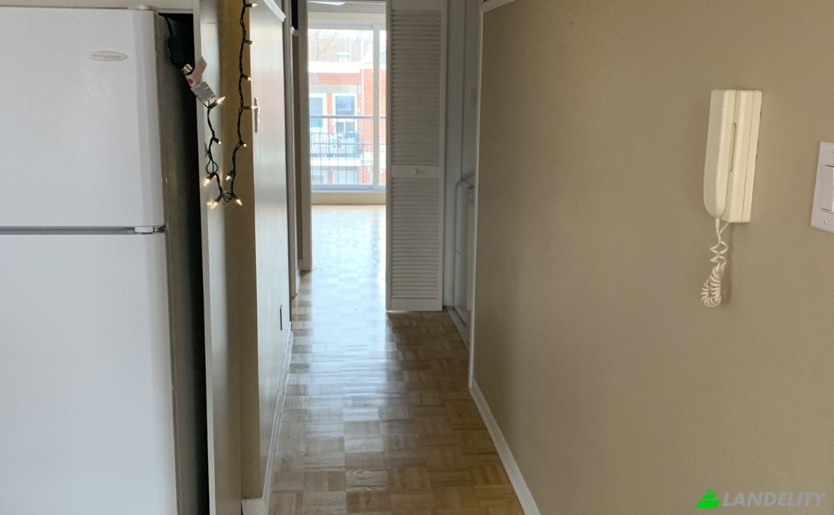 Apartment for Sale 2156 Rue Jacques-Hertel, Montreal, Quebec, Canada, QC H4E 1R3. Photo 19