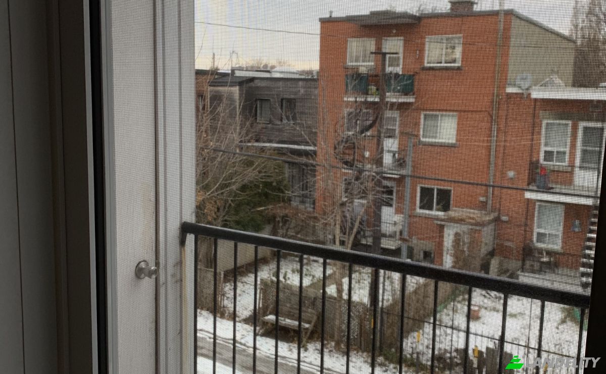 Apartment for Sale 2156 Rue Jacques-Hertel, Montreal, Quebec, Canada, QC H4E 1R3. Photo 5