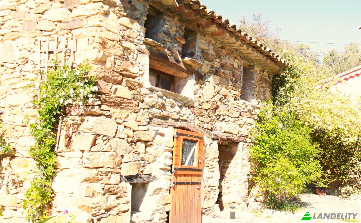 Villa for Sale 7412 Rte du Dom, 83230 Bormes-les-Mimosas, Bormes-les-Mimosas, Var, Provence-Alpes-Cote dAzur, France. Photo 2