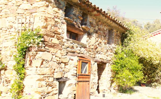 Villa for Sale 7412 Rte du Dom. Photo#2