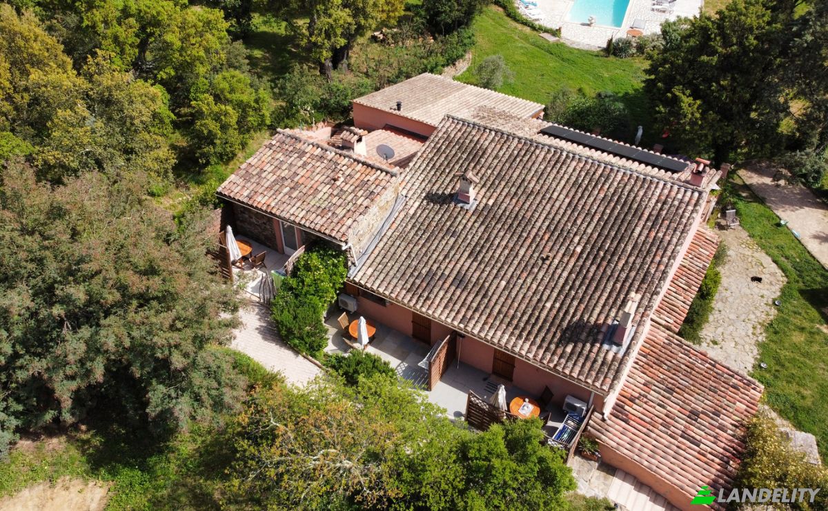 Villa for Sale 7412 Rte du Dom, 83230 Bormes-les-Mimosas, Bormes-les-Mimosas, Var, Provence-Alpes-Cote dAzur, France. Photo 3