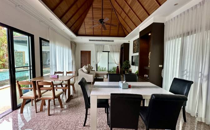 Villa for Sale Choeng Thale, Thalang District. Photo#7