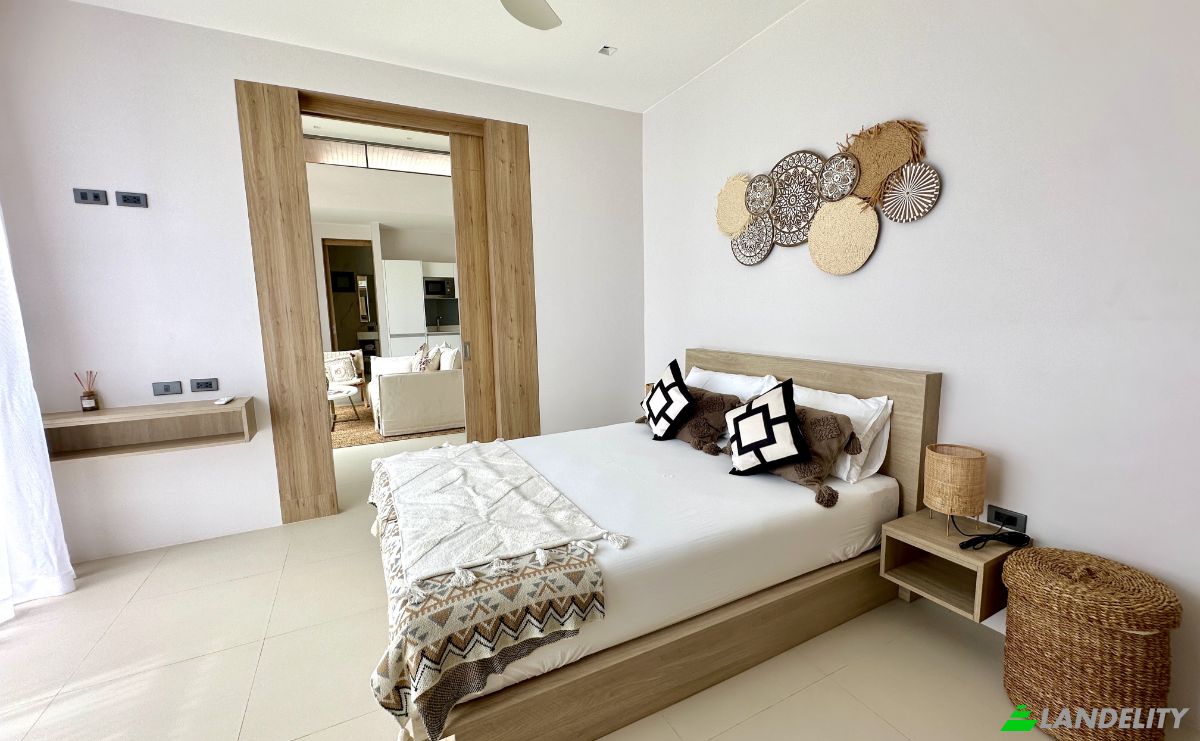 Villa for Sale 1 Soi Wat Rang, Tambon Choeng Thale, Amphoe Thalang, Chang Wat Phuket 83110, Choeng Thale, Thalang District, Phuket, Thailand. Photo 13