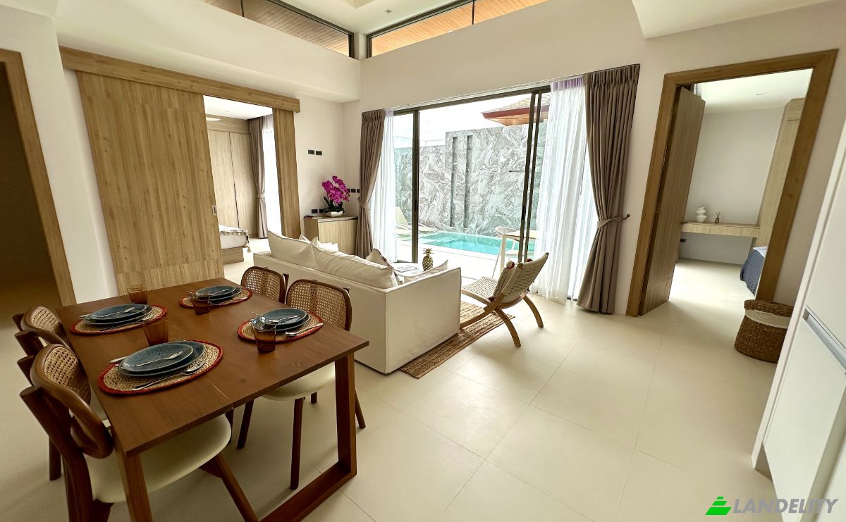 Villa for Sale 1 Soi Wat Rang, Tambon Choeng Thale, Amphoe Thalang, Chang Wat Phuket 83110, Choeng Thale, Thalang District, Phuket, Thailand. Photo 11