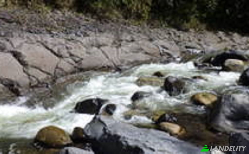 Eengezinswoning Te koop Via sin nombre, Banos, Banos Canton, Tungurahua, Ecuador. Foto 4