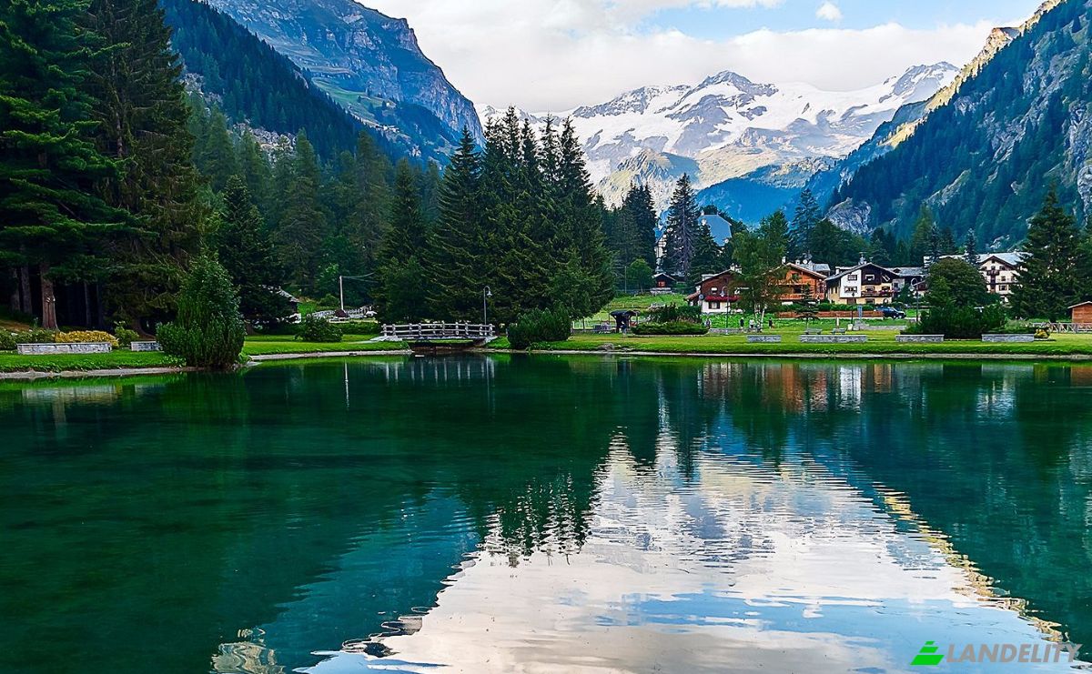 Hotel for Sale Via Greschmatto Weg, 11025 Gressoney-Saint-Jean AO, Gressoney-Saint-Jean, Aosta Valley, Italy. Photo 15