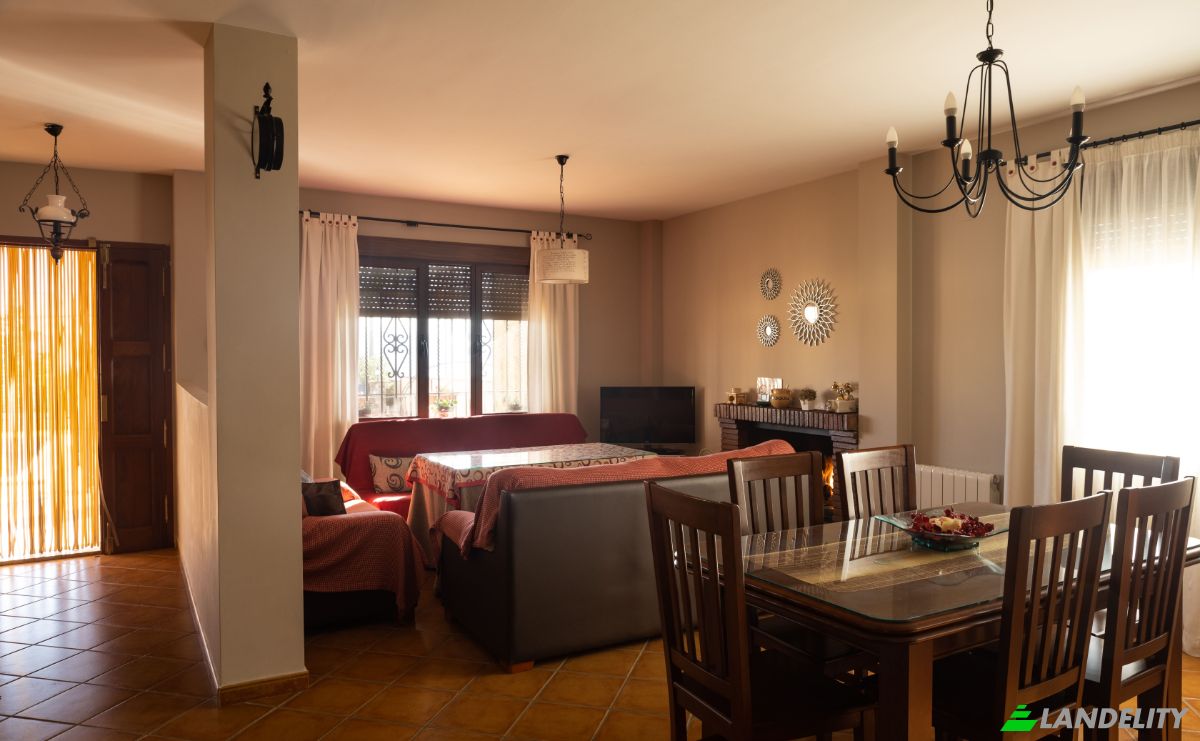 Appartement Te koop P las Montalbas, Baeza, Jaen, Andalusia, Spain. Foto 9