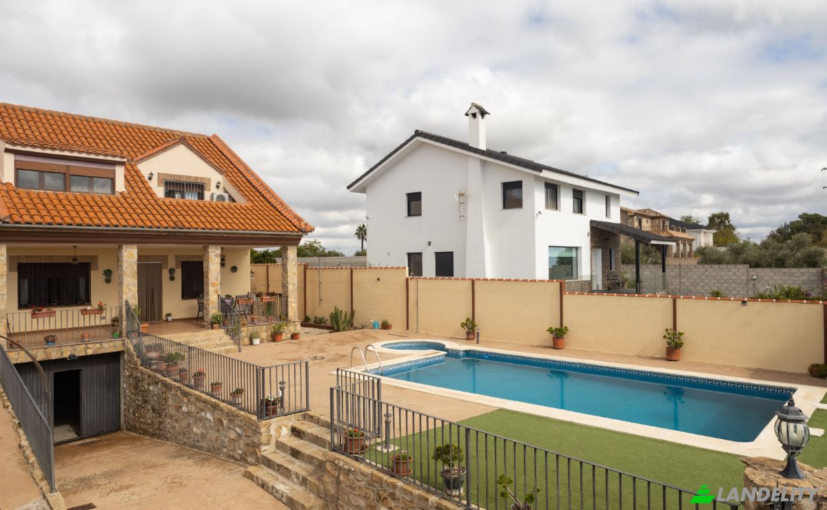 Appartement Te koop P las Montalbas, Baeza, Jaen, Andalusia, Spain. Foto 3