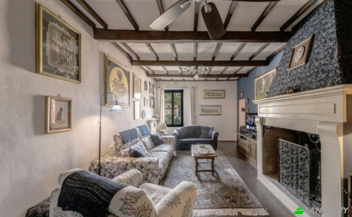 Apartment for Sale Piazza Giuseppe Mazzini, 06068 Tavernelle PG, Tavernelle, Province of Perugia, Umbria, Italy. Photo 3