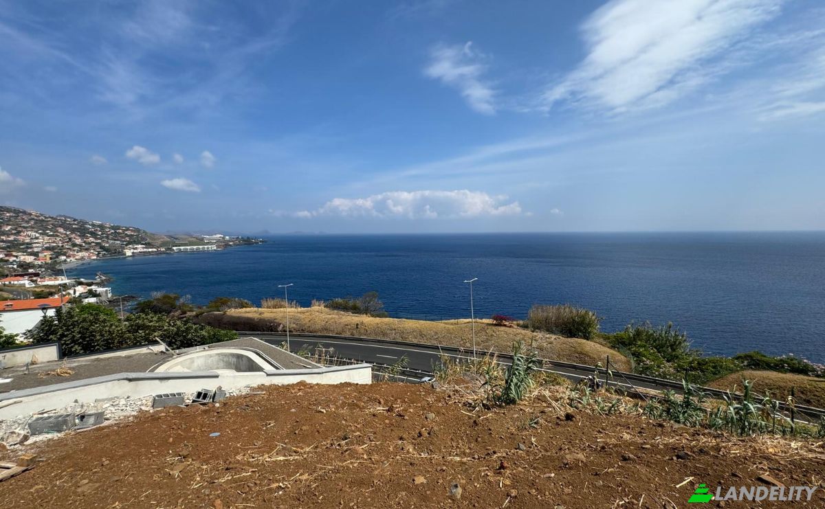 Land Lot for Sale ER206 63, 9100 Gaula, Gaula, Santa Cruz, Madeira, Portugal. Photo 1