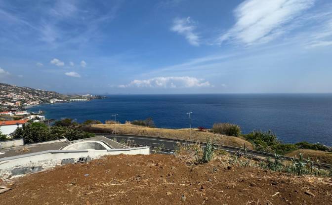 Land Lot for Sale - Gaula, Portugal