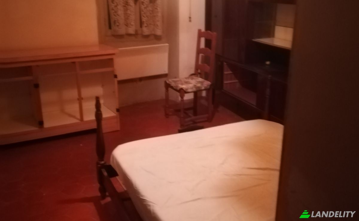 Townhouse for Sale 6 Pl Carnot, 66720 Tautavel, Tautavel, Pyrenees-Orientales, Occitanie, France. Photo 7