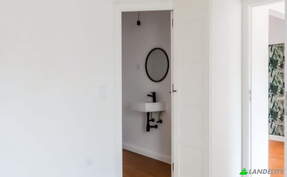 Apartment for Sale CC dos Mestres 42A, 1070-175 Lisboa, Lisbon, Portugal. Photo 8